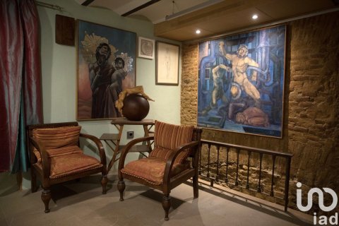 310 sq.m. apartment for sale in Barcelona, Catalonia, Spain № 4931 - photo 5