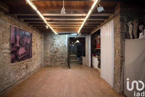 310 sq.m. apartment for sale in Barcelona, Catalonia, Spain № 4931 - photo 2