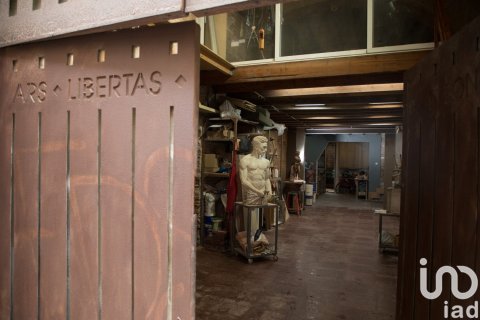 310 sq.m. apartment for sale in Barcelona, Catalonia, Spain № 4931 - photo 14