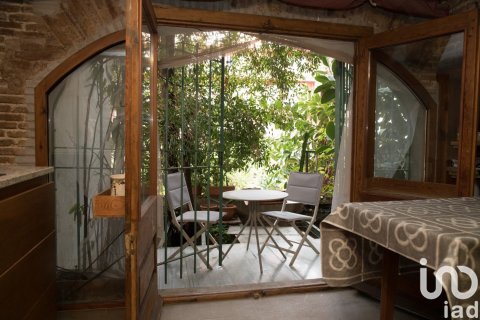 310 sq.m. apartment for sale in Barcelona, Catalonia, Spain № 4931 - photo 23