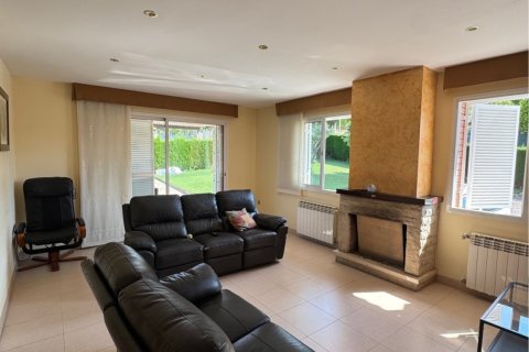 6 bedrooms house for sale in Corbera de Llobregat, Barcelona, Catalonia, Spain № 4890 - photo 9
