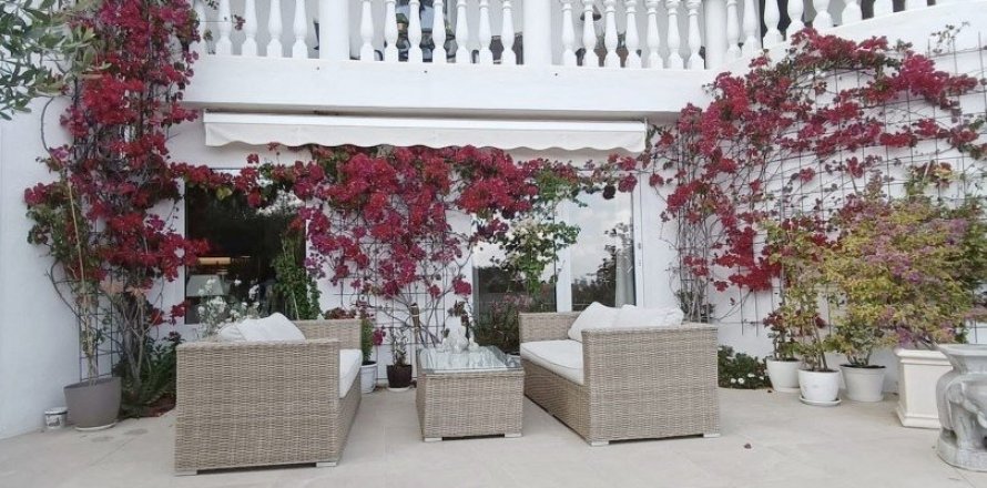 Дом с 6 спальнями в Камарлесе, Таррагона, Каталония, Испания № 4888