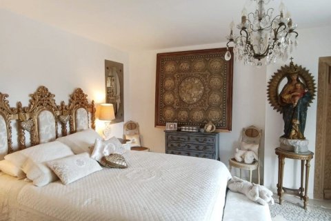 Купить дом в Камарлес, Испания с 6 спален, 350м², № 4888 - фото 14