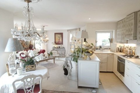 Купить дом в Камарлес, Испания с 6 спален, 350м², № 4888 - фото 8