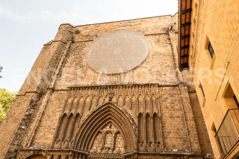 Купить коммерческую недвижимость в Старый город, Барселона, Испания 155м², № 2631 - фото 13