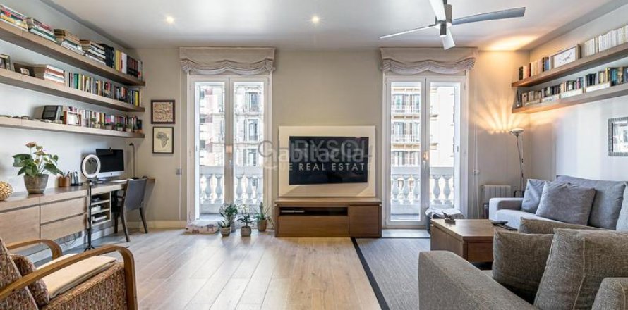 Квартира с 3 спальнями в Эшампле, Барселона, Каталония, Испания № 2514