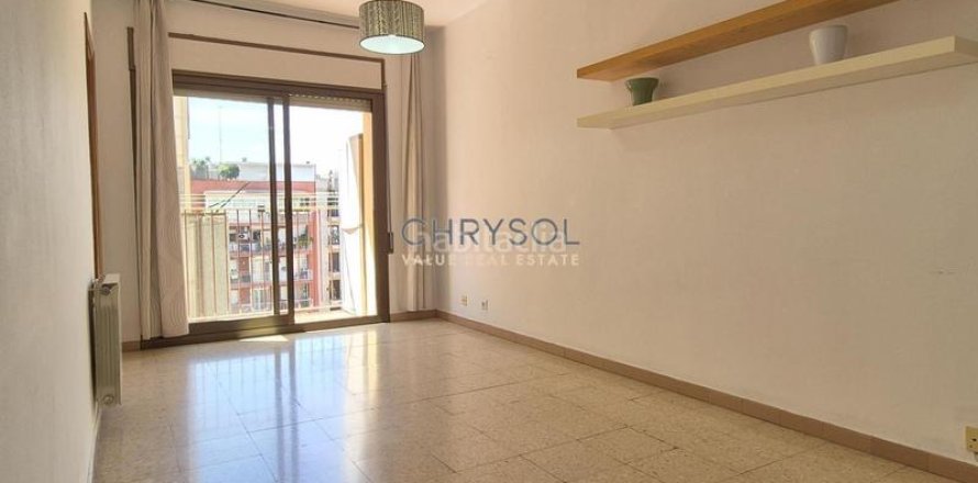 Квартира с 3 спальнями в Эшампле, Барселона, Каталония, Испания № 2519