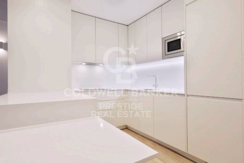 2 chambres apartment à vendre à Barcelona, Catalonia, Spain № 5816 - photo 10