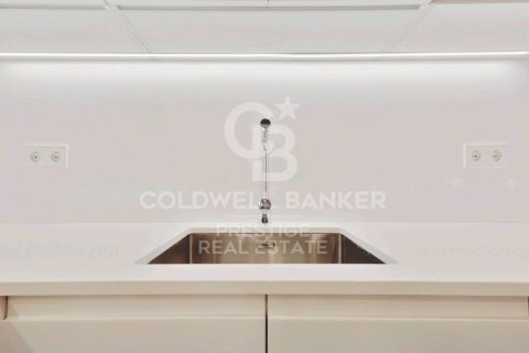 2 chambres apartment à vendre à Barcelona, Catalonia, Spain № 5816 - photo 11