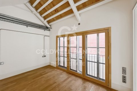 2 bedrooms duplex for sale in Barcelona, Catalonia, Spain № 5813 - photo 18