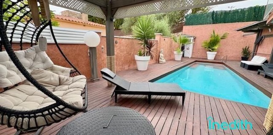 Дом с 3 спальнями в Куните, Таррагона, Каталония, Испания № 1927