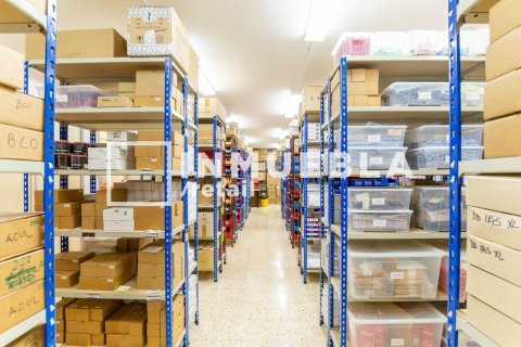 Купить коммерческую недвижимость в Барселона, Испания 380м², № 1924 - фото 9