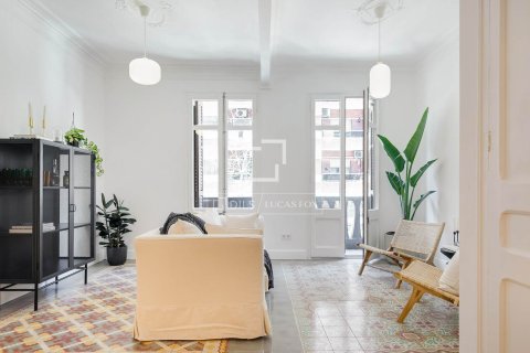 2 chambres apartment à vendre à Barcelona, Catalonia, Spain № 4447 - photo 2