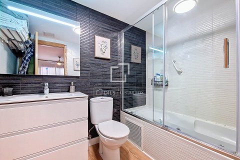 2 chambres apartment à vendre à Vilanova i la Geltru, Barcelona, Catalonia, Spain № 4452 - photo 15