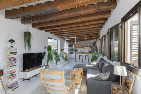 2 chambres penthouse à vendre à Barcelona, Catalonia, Spain № 4446 - photo 2