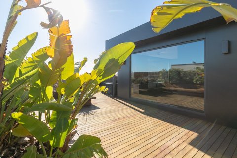 Apartamento de 4 dormitorios en alquiler en Barcelona, Cataluña, Spain № 1550 - foto 23