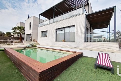 3 bedrooms house for sale in Cunit, Tarragona, Catalonia, Spain № 4945 - photo 2