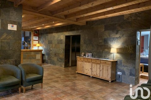 2731 sq.m. commercial property for sale in La Molina, Girona, Catalonia, Spain № 4942 - photo 5