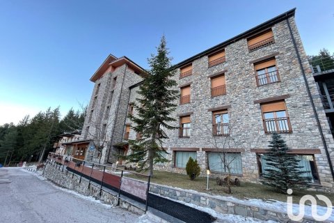 2731 sq.m. commercial property for sale in La Molina, Girona, Catalonia, Spain № 4942