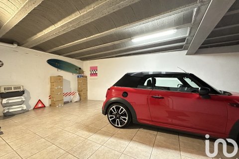 4 bedrooms house for sale in Sant Andreu de Llavaneres, Barcelona, Catalonia, Spain № 4939 - photo 24