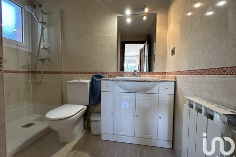 4 bedrooms house for sale in Sant Andreu de Llavaneres, Barcelona, Catalonia, Spain № 4939 - photo 15