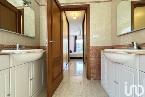 4 bedrooms house for sale in Sant Andreu de Llavaneres, Barcelona, Catalonia, Spain № 4939 - photo 11