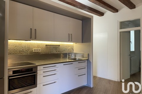 2 bedrooms apartment for sale in Barcelona, Catalonia, Spain № 4941 - photo 13