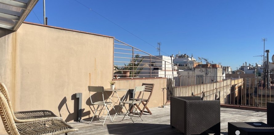 2 bedrooms apartment for sale in Barcelona, Catalonia, Spain № 4941