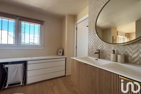 3 bedrooms house for sale in Empuriabrava, Girona, Catalonia, Spain № 4944 - photo 20