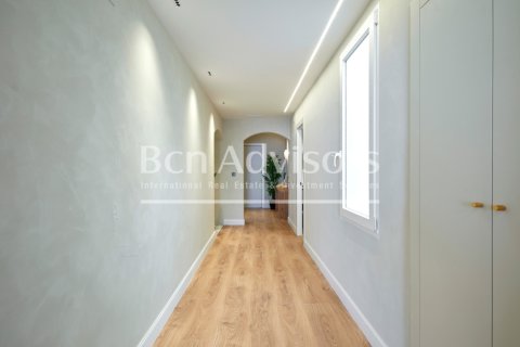Купить квартиру в Эшампле, Испания с 4 спальни, 188м², № 2908 - фото 26