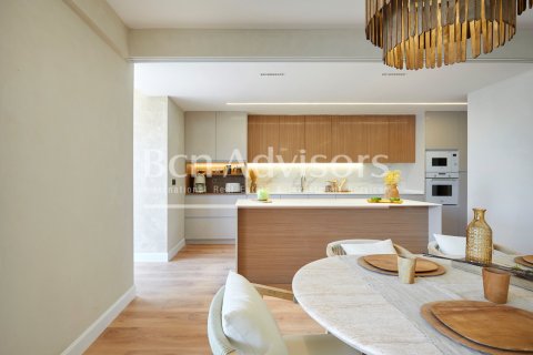 Купить квартиру в Эшампле, Испания с 4 спальни, 188м², № 2908 - фото 13