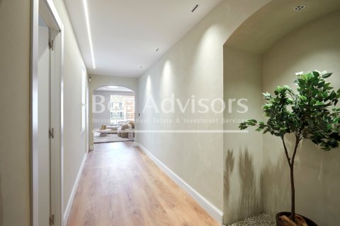 Купить квартиру в Эшампле, Испания с 4 спальни, 188м², № 2908 - фото 25