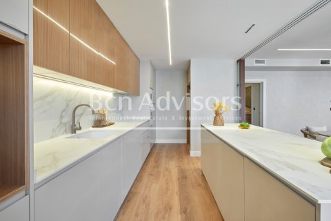 Купить квартиру в Эшампле, Испания с 4 спальни, 188м², № 2908 - фото 16