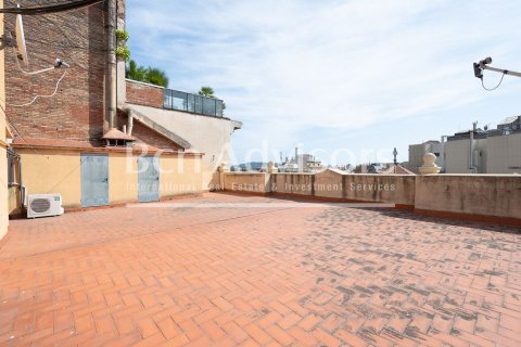 Купить квартиру в Эшампле, Испания с 2 спальни, 104м², № 2909 - фото 27