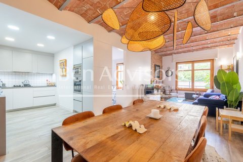 Квартира с 2 спальнями в Эшампле, Барселона, Каталония, Испания № 2909