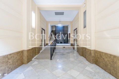Купить квартиру в Эшампле, Испания с 2 спальни, 104м², № 2909 - фото 30
