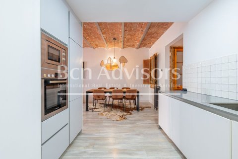 Купить квартиру в Эшампле, Испания с 2 спальни, 104м², № 2909 - фото 9