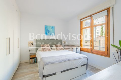 Купить квартиру в Эшампле, Испания с 2 спальни, 104м², № 2909 - фото 12