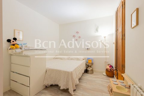 Купить квартиру в Эшампле, Испания с 2 спальни, 104м², № 2909 - фото 17