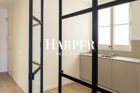 Купить квартиру в Эшампле, Испания с 2 спальни, 90м², № 2371 - фото 14