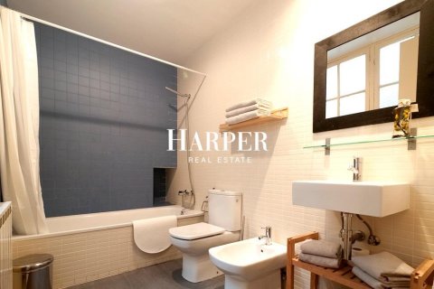 Купить квартиру в Старый город, Барселона, Испания с 2 спальни, 133м², № 2370 - фото 14