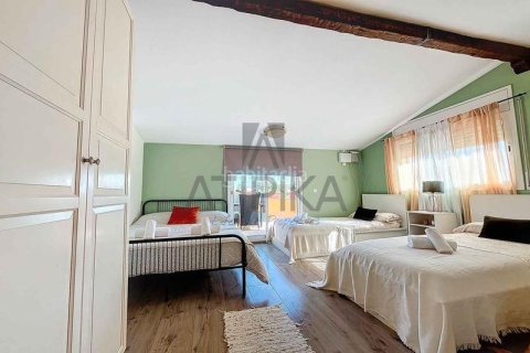 Сasa de 3 dormitorios en venta en Olivella, Barcelona, Cataluña, Spain № 2366 - foto 19