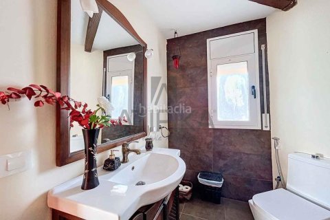 Сasa de 3 dormitorios en venta en Olivella, Barcelona, Cataluña, Spain № 2366 - foto 22