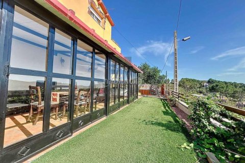 Сasa de 3 dormitorios en venta en Olivella, Barcelona, Cataluña, Spain № 2366 - foto 25