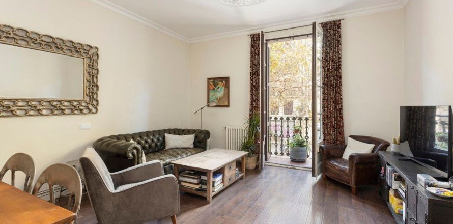 2 bedrooms apartment for sale in Barcelona, Catalonia, Spain № 5244