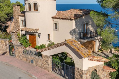 4 bedrooms house for sale in Tamariu, Girona, Catalonia, Spain № 5242 - photo 5