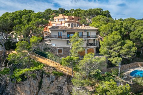 4 bedrooms house for sale in Tamariu, Girona, Catalonia, Spain № 5242 - photo 8