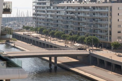 3 bedrooms apartment for sale in Badalona, Barcelona, Catalonia, Spain № 5239 - photo 4