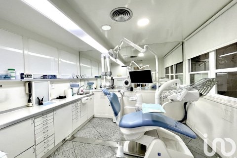 1 bedroom commercial property for sale in Barcelona, Catalonia, Spain № 4807 - photo 18