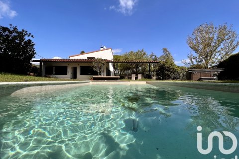 4 bedrooms apartment for sale in Cabrera de Mar, Barcelona, Catalonia, Spain № 4810 - photo 2